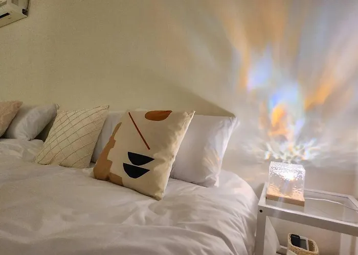 Pin Lights 아파트 *